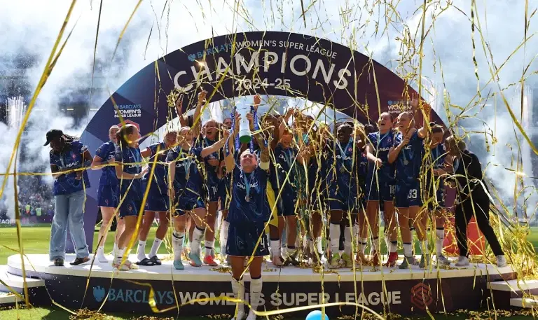 Chelsea lift the WSL trophy May 2025 768x457 2
