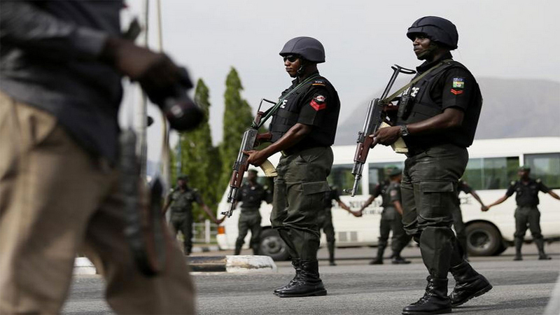 Police arrest ‘Obi of Lagos’, stop planned installation