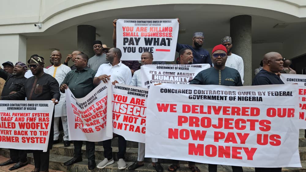 contractors protest in abuja