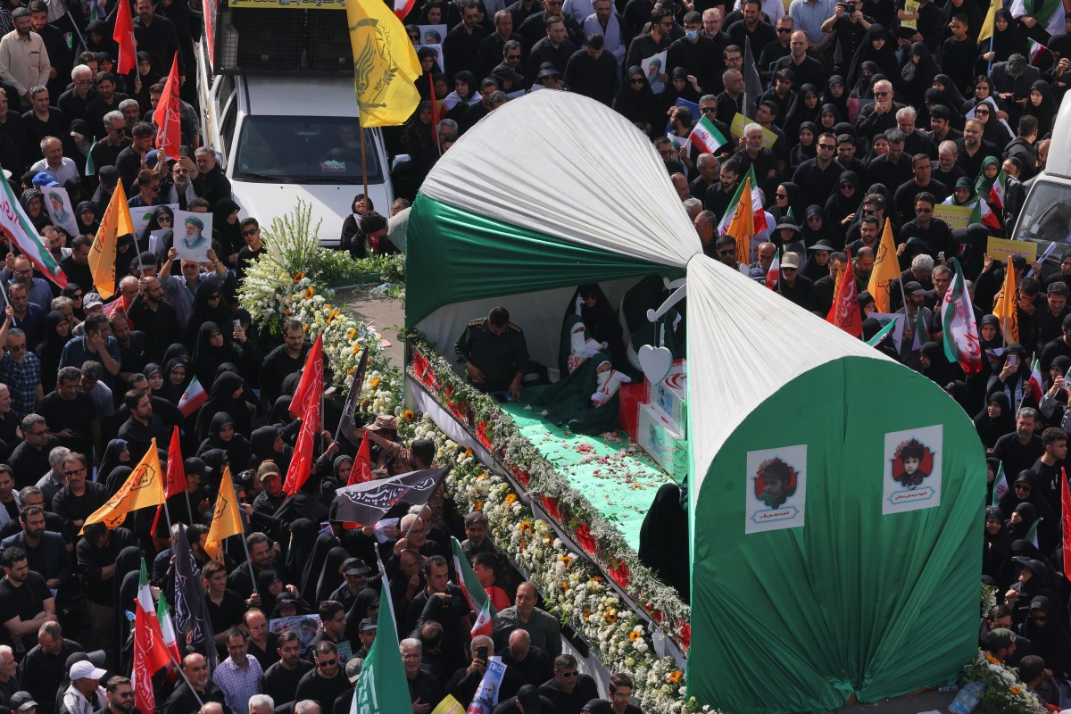 iran funeral for top officials