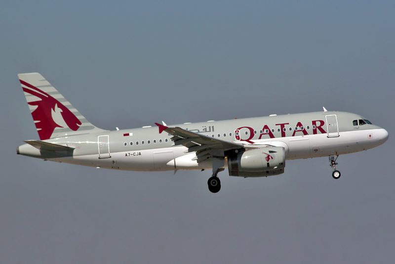 quatar airways flight