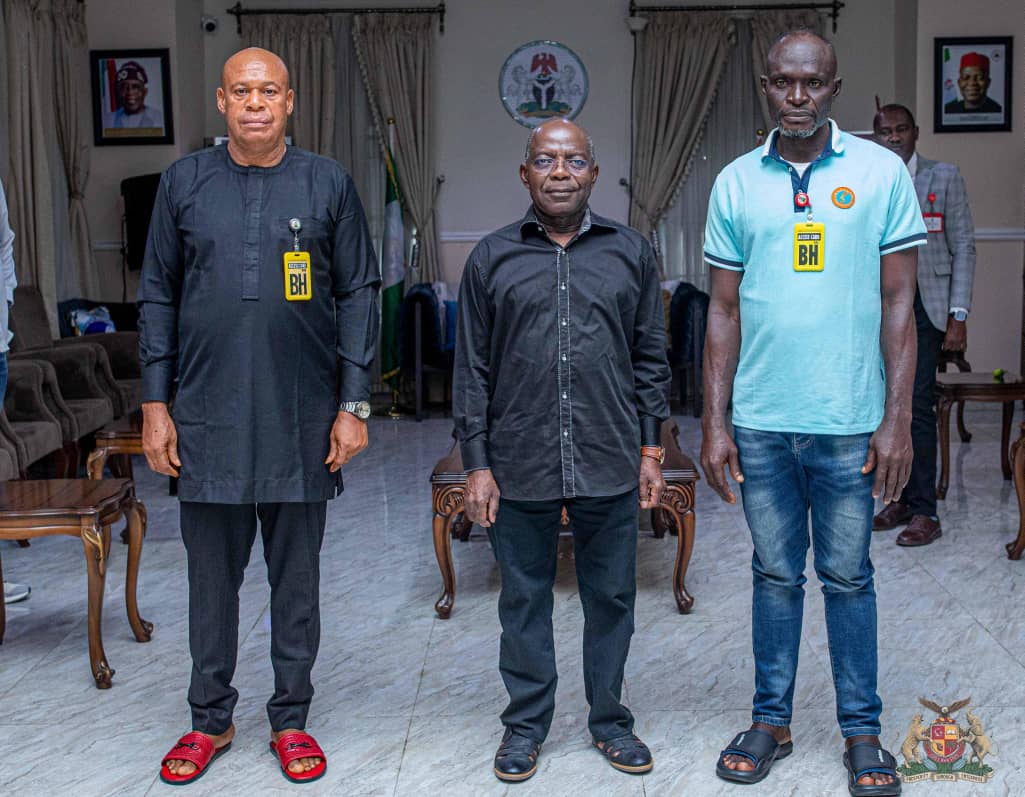 otti and prisoners