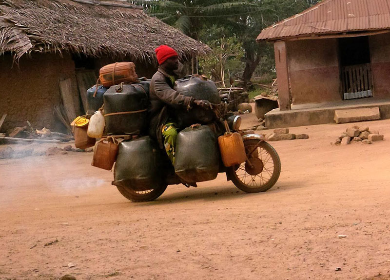 smuggling fuel Benin3