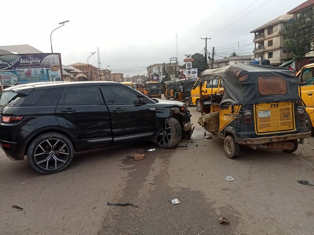 jeep and tricycle accident