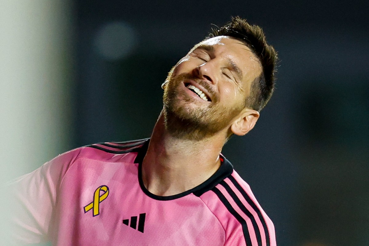 Messi scores twice as Uruguay, Colombia, Paraguay book World Cup spots